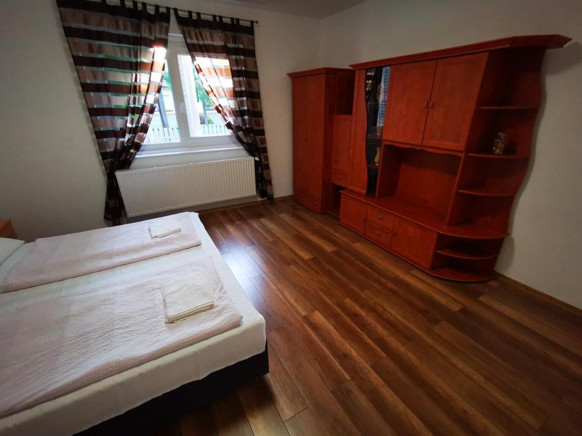 Mate Apartman Gyula Dış mekan fotoğraf