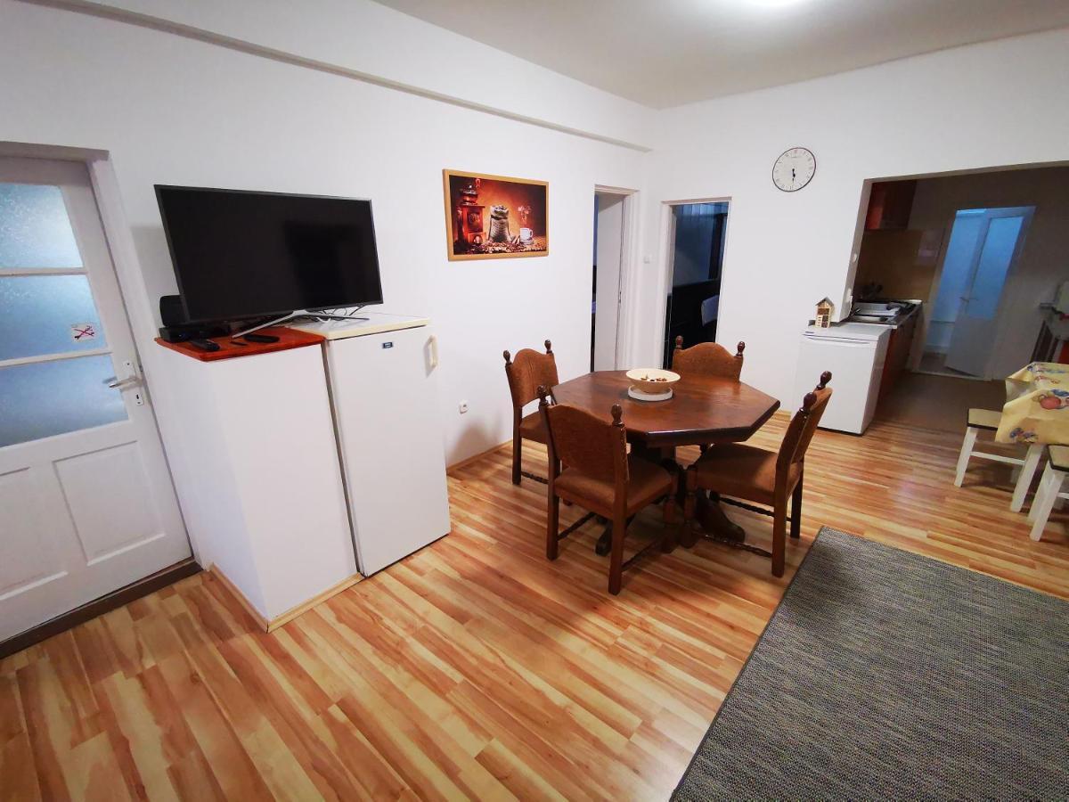 Mate Apartman Gyula Dış mekan fotoğraf