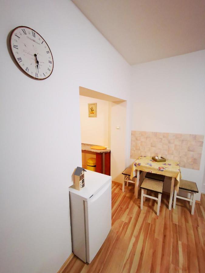 Mate Apartman Gyula Dış mekan fotoğraf