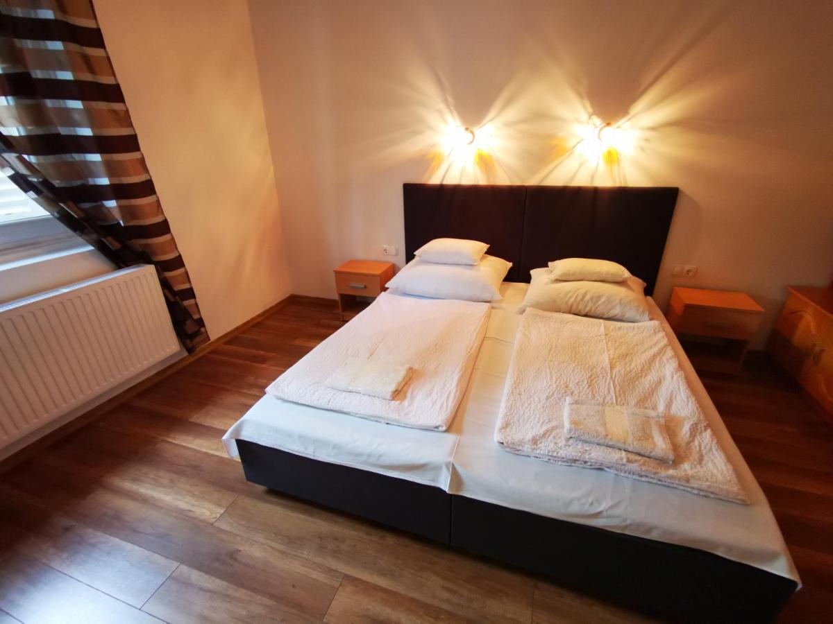 Mate Apartman Gyula Dış mekan fotoğraf