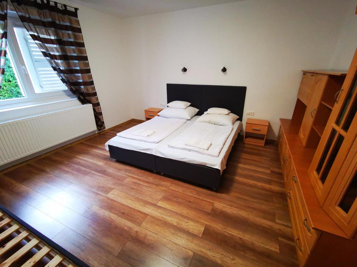 Mate Apartman Gyula Dış mekan fotoğraf